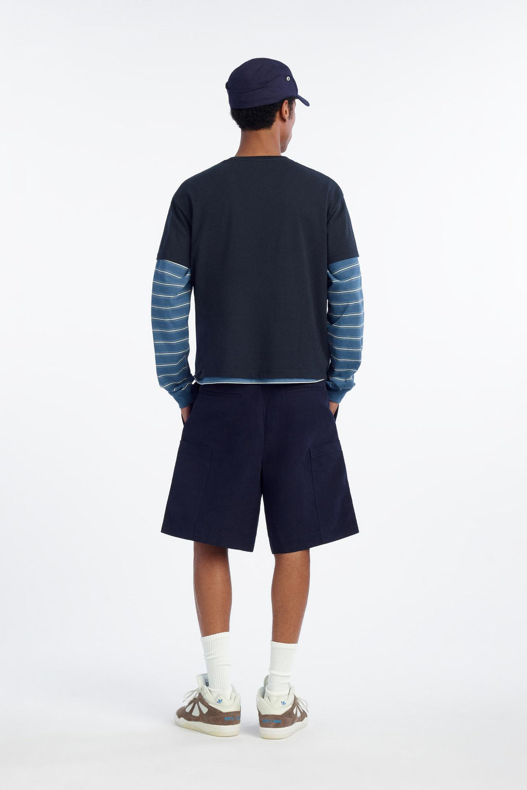 Cropped Fit 'Amor' Slogan T-Shirt