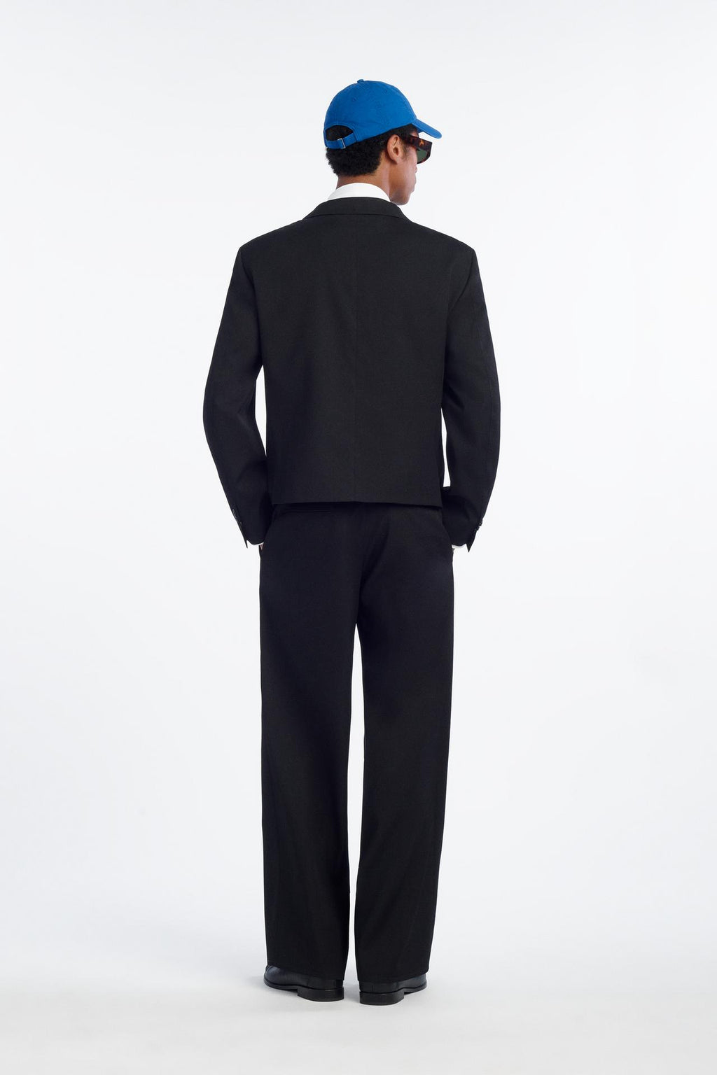 Cropped Fit Suit Blazer